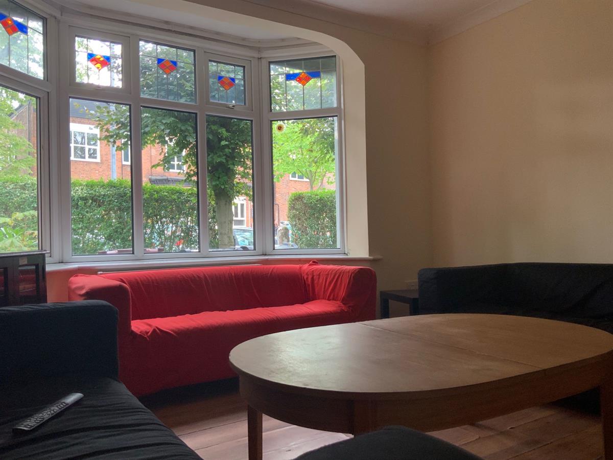 7 bed Semi Detached for rent in Manchester. From Buraq Estates