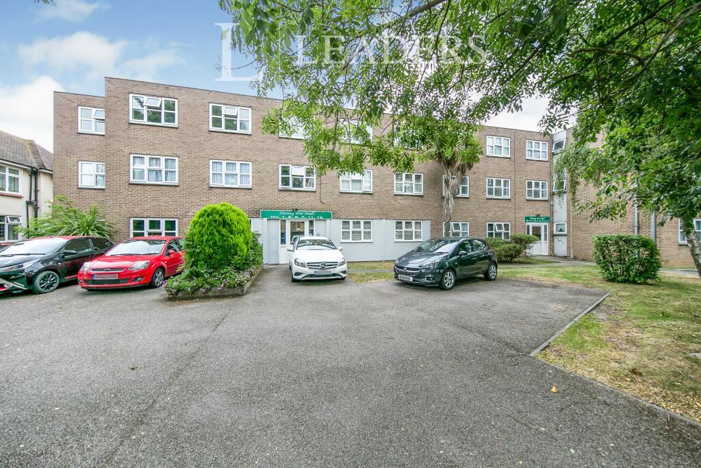 3 bed Apartment for rent in Clacton-on-Sea. From Leaders - Clacton