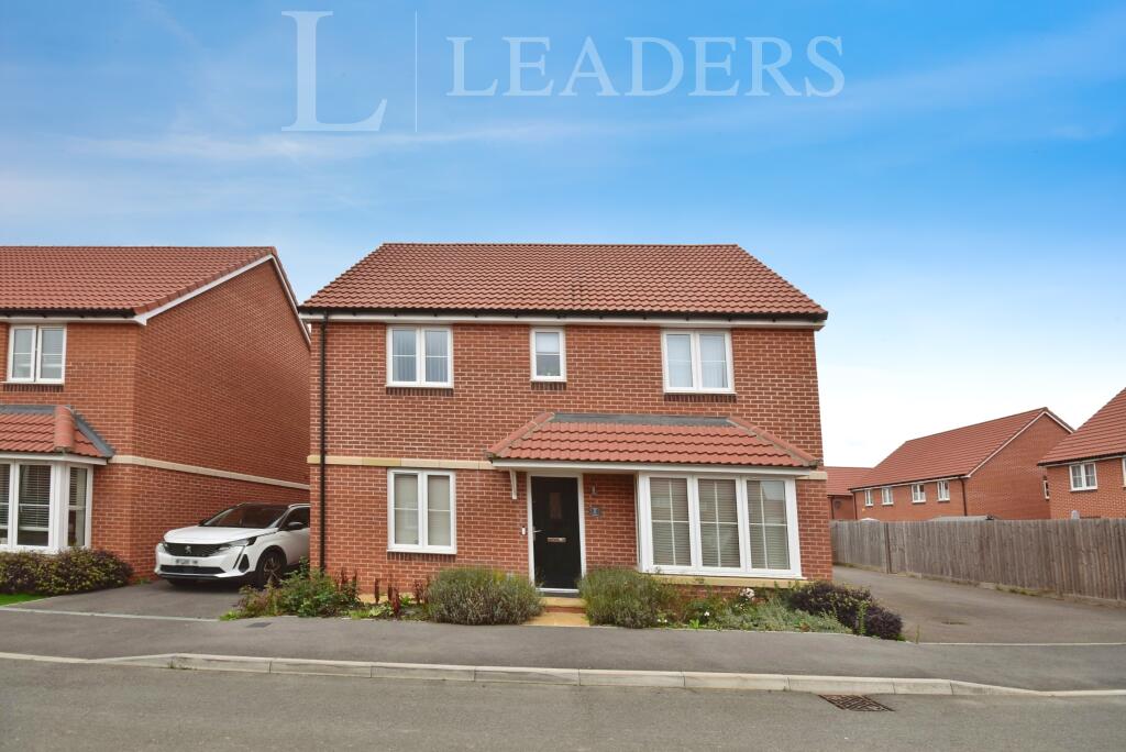 5 bed Detached for rent in Kirby Cross. From Leaders Sales - Clacton-On-Sea 5 bed Detached for rent in Kirby Cross. From Leaders Sales - Clacton-On-Sea