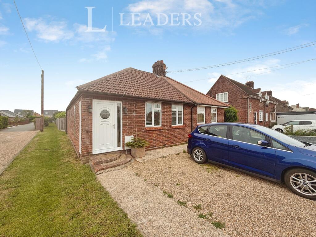3 bed Bungalow for rent in Alresford. From Leaders Sales - Clacton-On-Sea