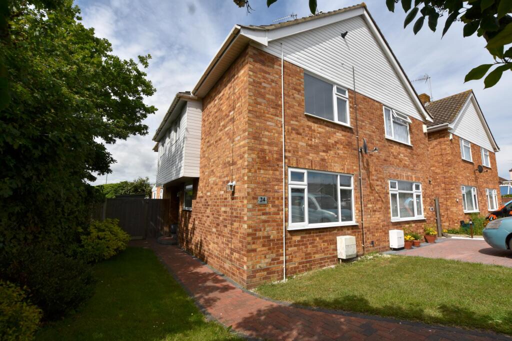 2 bed Semi Detached for rent in Clacton-on-Sea. From Leaders Sales - Clacton-On-Sea 2 bed Semi Detached for rent in Clacton-on-Sea. From Leaders Sales - Clacton-On-Sea