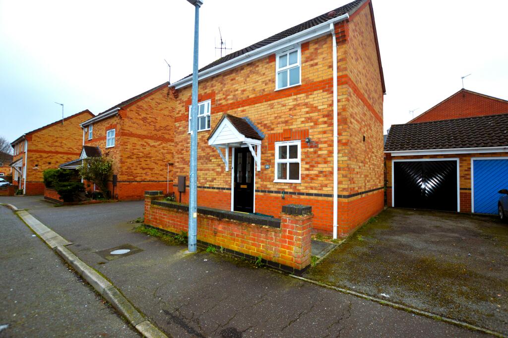 2 bed Semi-Detached House for rent in Colchester. From Leaders - Colchester