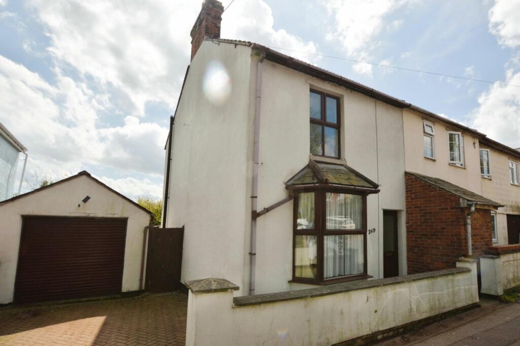 3 bed Semi-Detached House for rent in Colchester. From Leaders - Colchester