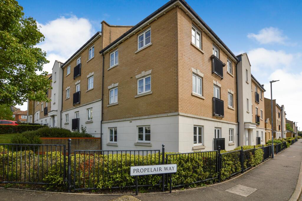 2 bed Apartment for rent in Workhouse Hill. From Leaders - Colchester