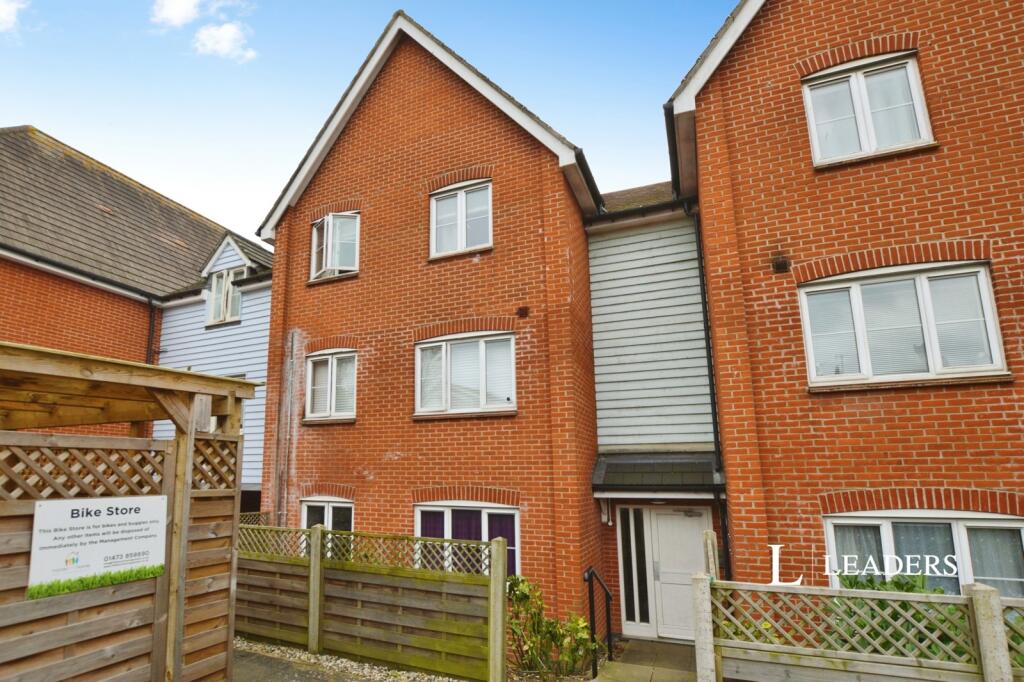 2 bed 1st Floor Flat for rent in Ipswich. From Leaders Sales - Colchester