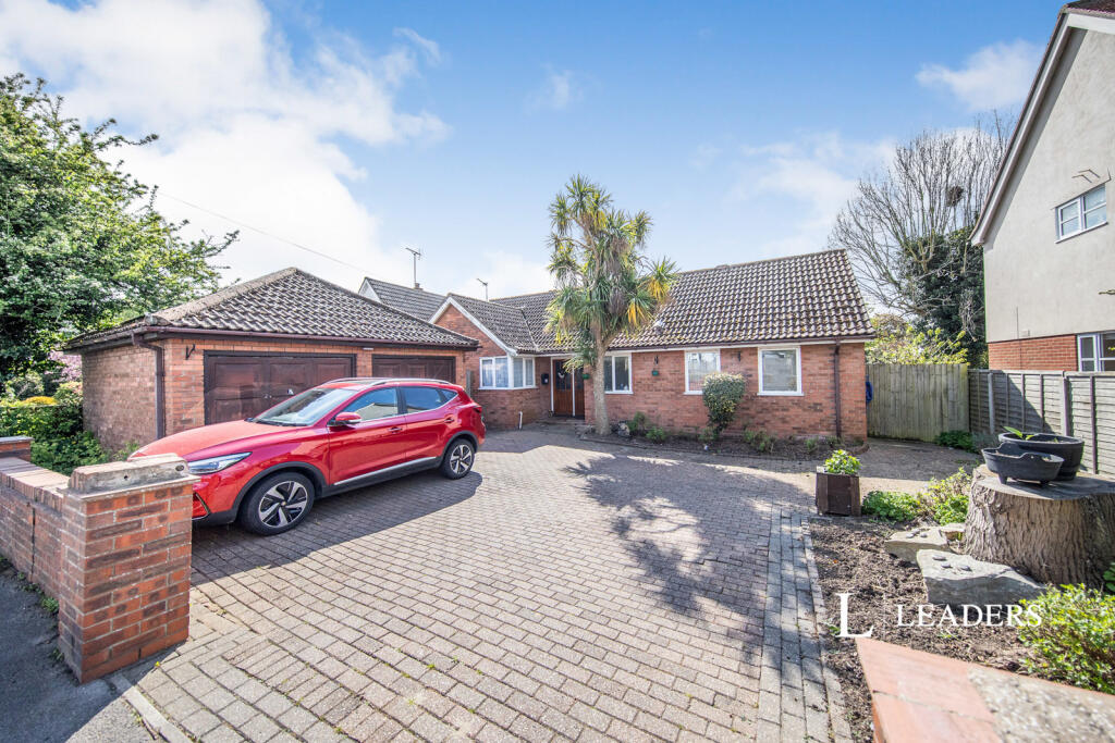 3 bed Bungalow for rent in Colchester. From Leaders Sales - Colchester 3 bed Bungalow for rent in Colchester. From Leaders Sales - Colchester