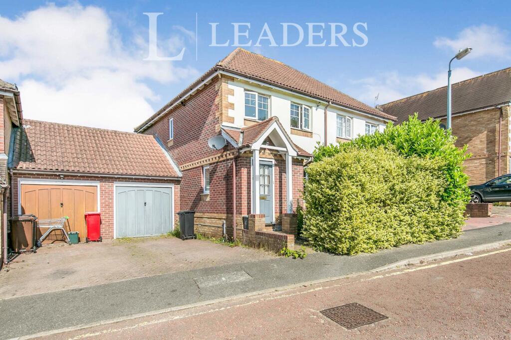 3 bed Detached for rent in Colchester. From Leaders Sales - Colchester
