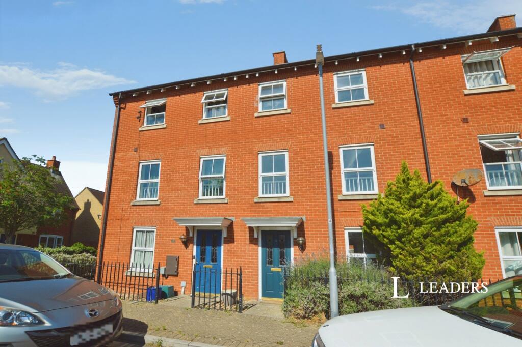 3 bed Mid Terraced House for rent in Berechurch. From Leaders Sales - Colchester 3 bed Mid Terraced House for rent in Berechurch. From Leaders Sales - Colchester
