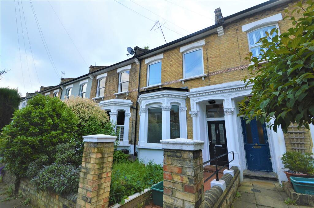 4 bed Mid Terraced House for rent in Stoke Newington. From Birchills Estate Agents