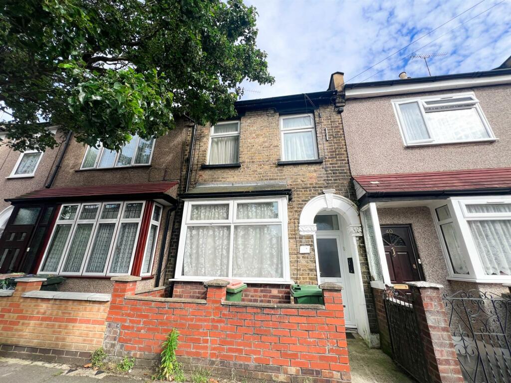 3 bed Mid Terraced House for rent in West Ham. From Birchills Estate Agents