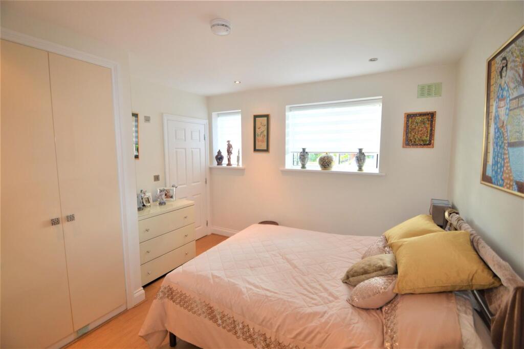 2 bed 1st Floor Flat for rent in London. From Birchills - London