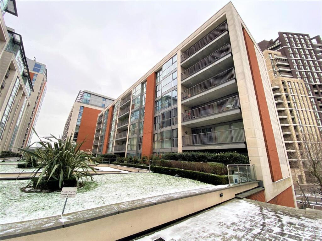 2 bed 1st Floor Flat for rent in Poplar. From Birchills - London