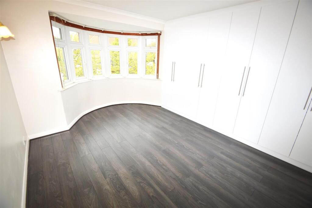 5 bed Not Specified for rent in London. From Birchills - London