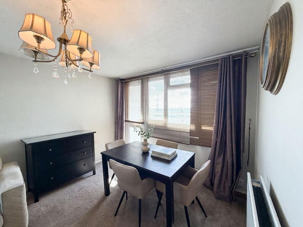 2 bed 1st Floor Flat for rent in Ilford. From Birchills - London