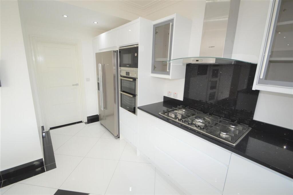 2 bed 1st Floor Flat for rent in London. From Birchills - London 2 bed 1st Floor Flat for rent in London. From Birchills - London