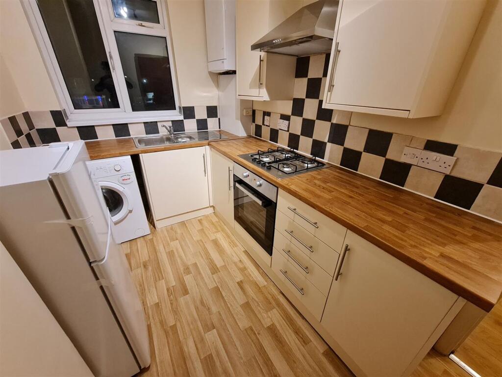 1 bed 1st Floor Flat for rent in Ilford. From Birchills - London