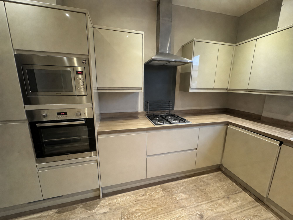 1 bed 1st Floor Flat for rent in London. From Birchills - London