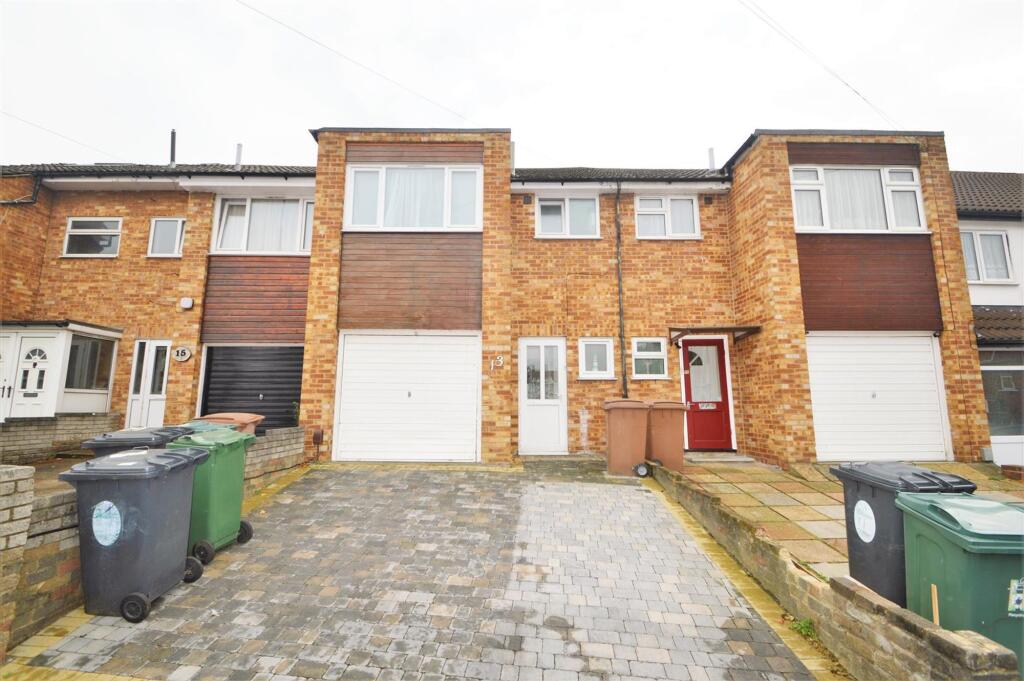 3 bed Mid Terraced House for rent in Leyton. From Birchills - London