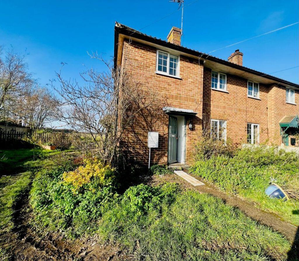 2 bed Detached for rent in Rowlands Castle. From Crossmeads - Chichester