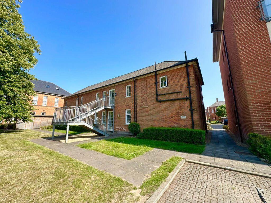 1 bed 1st Floor Flat for rent in Chichester. From Crossmeads - Chichester