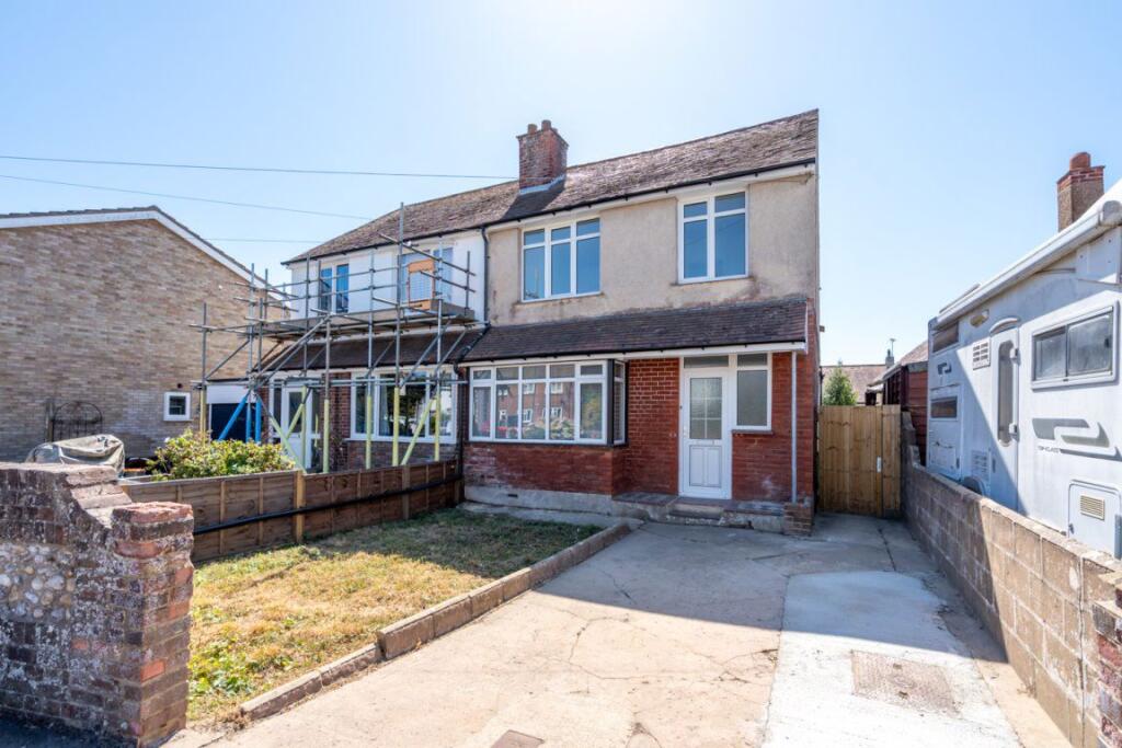 3 bed Detached for rent in Bognor Regis. From Crossmeads - Chichester