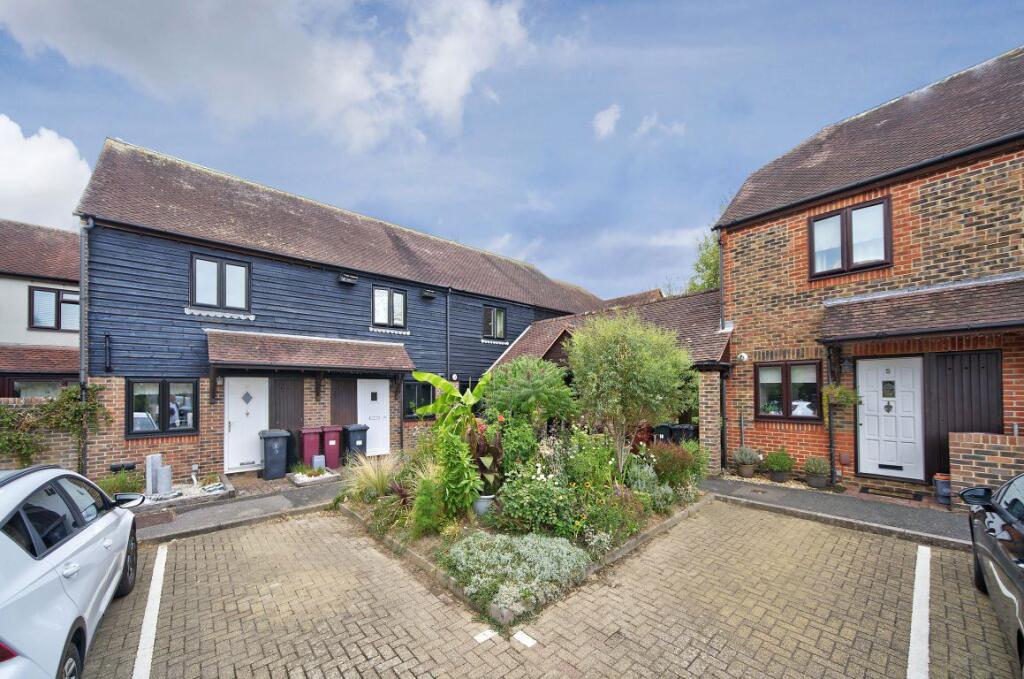 1 bed Detached for rent in Fishbourne. From Crossmeads - Chichester