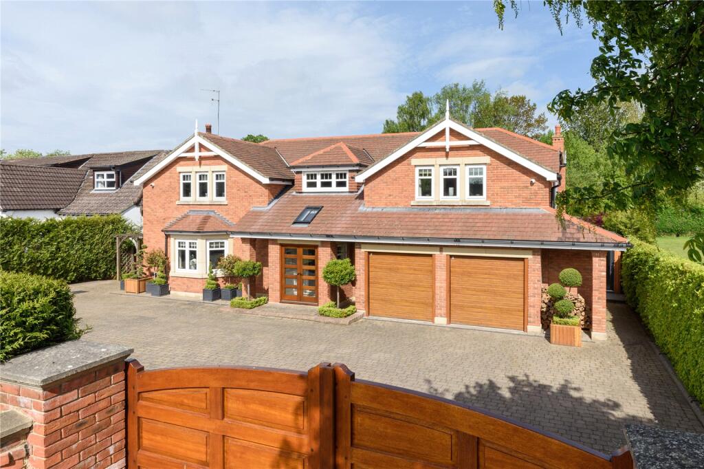 5 bed Detached for rent in Newcastle upon Tyne. From Dobsons Estate Agents - Darras Hall
