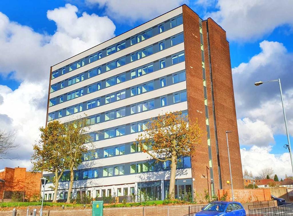 1 bed Apartment for rent in Sutton Coldfield. From Wentworth and Rose - Harbourne 1 bed Apartment for rent in Sutton Coldfield. From Wentworth and Rose - Harbourne