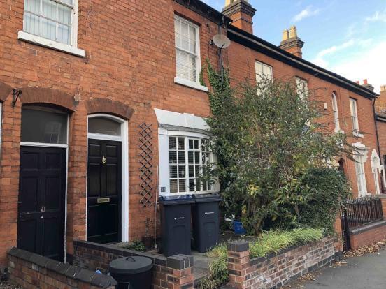 2 bed Mid Terraced House for rent in Birmingham. From Wentworth and Rose - Harbourne 2 bed Mid Terraced House for rent in Birmingham. From Wentworth and Rose - Harbourne