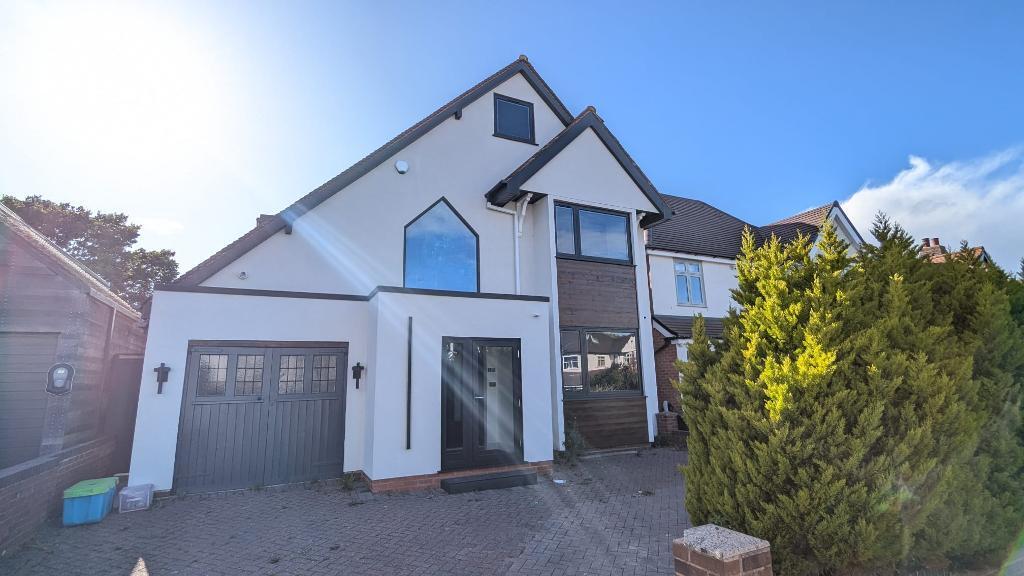 4 bed Detached for rent in Smethwick. From Wentworth and Rose - Harbourne