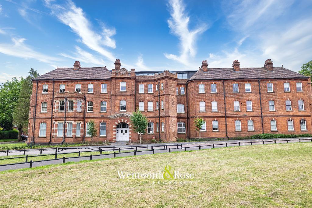 2 bed Apartment for rent in Headley Heath. From Wentworth and Rose - Harbourne