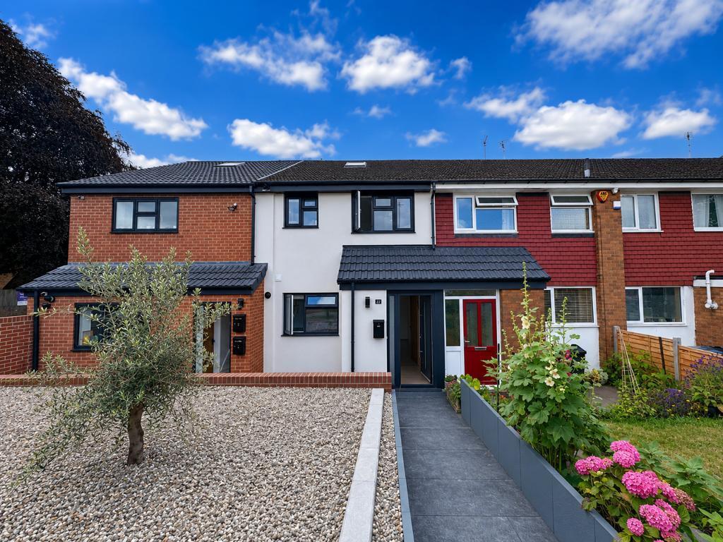 1 bed Mid Terraced House for rent in Smethwick. From Wentworth and Rose - Harbourne