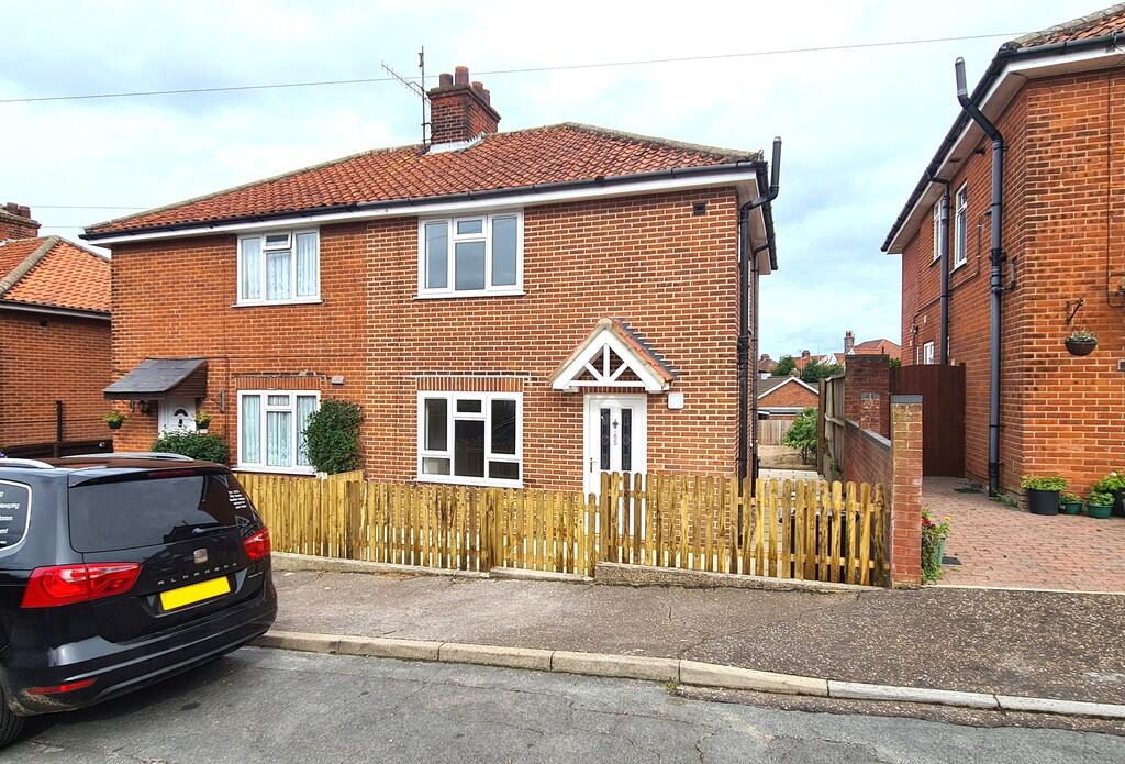 3 bed Semi Detached for rent in Cromer. From Acorn Properties - North Walsham 3 bed Semi Detached for rent in Cromer. From Acorn Properties - North Walsham