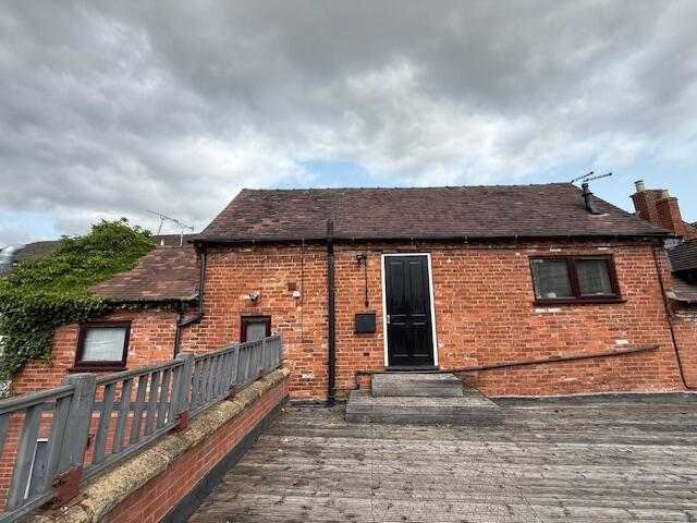 1 bed 1st Floor Flat for rent in Uttoxeter. From Bagshaws Residential - Lettings - Uttoxeter
