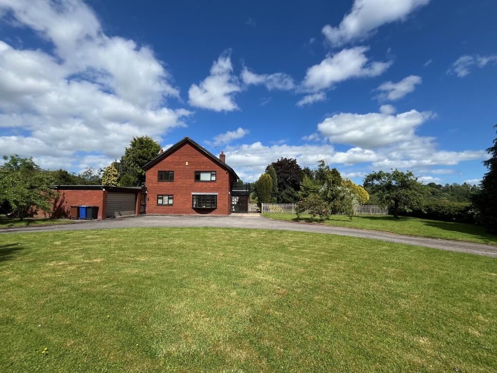 4 bed Detached for rent in Denstone. From Bagshaws Residential - Lettings - Uttoxeter 4 bed Detached for rent in Denstone. From Bagshaws Residential - Lettings - Uttoxeter
