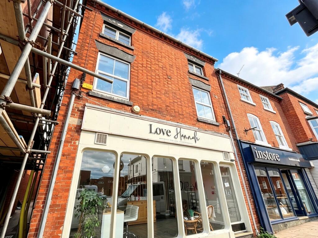 1 bed 1st Floor Flat for rent in Uttoxeter. From Bagshaws Residential - Lettings - Uttoxeter