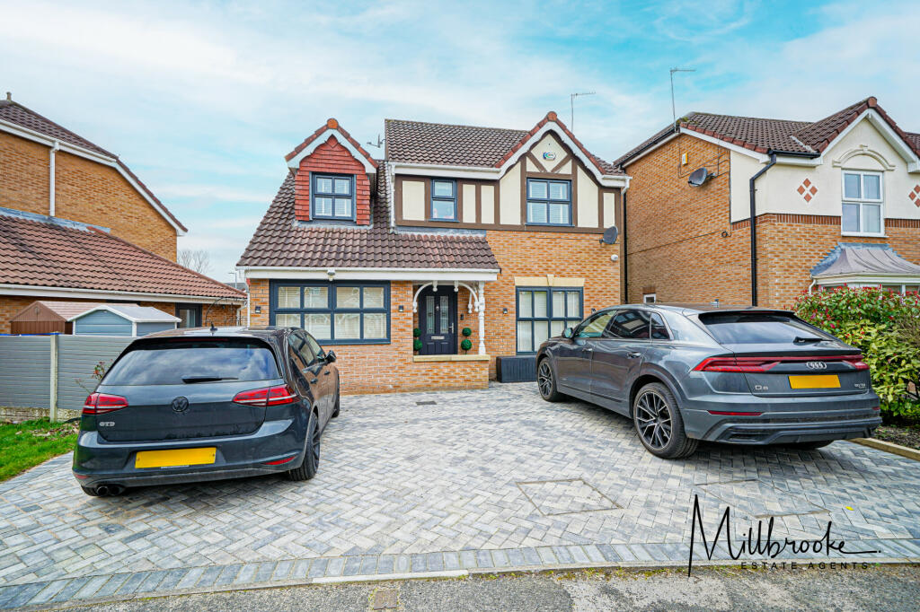 4 bed Detached House for rent in Manchester. From Millbrooke Lettings
