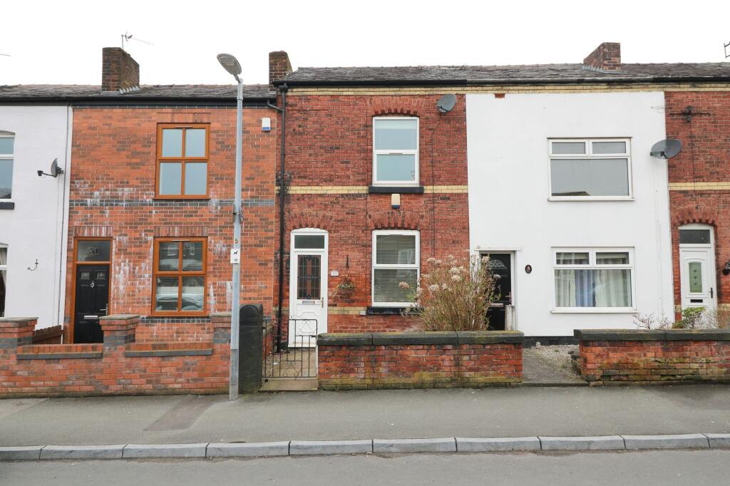 2 bed Mid Terraced House for rent in Swinton. From Millbrooke Estate Agents - Worsley