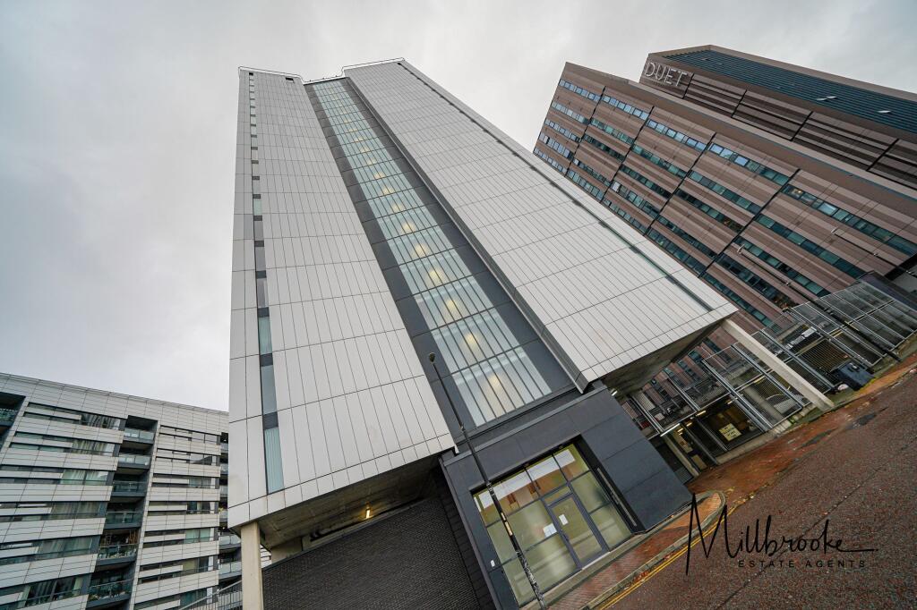 2 bed Apartment for rent in Salford. From Millbrooke Estate Agents - Worsley 2 bed Apartment for rent in Salford. From Millbrooke Estate Agents - Worsley