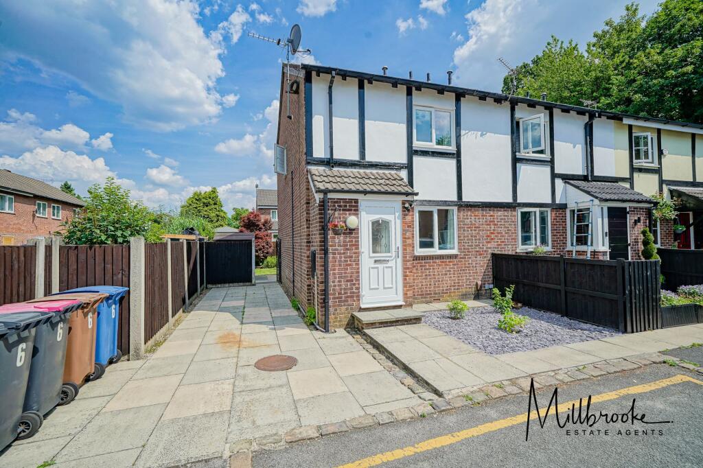 2 bed Mews for rent in Eccles. From Millbrooke Estate Agents - Worsley