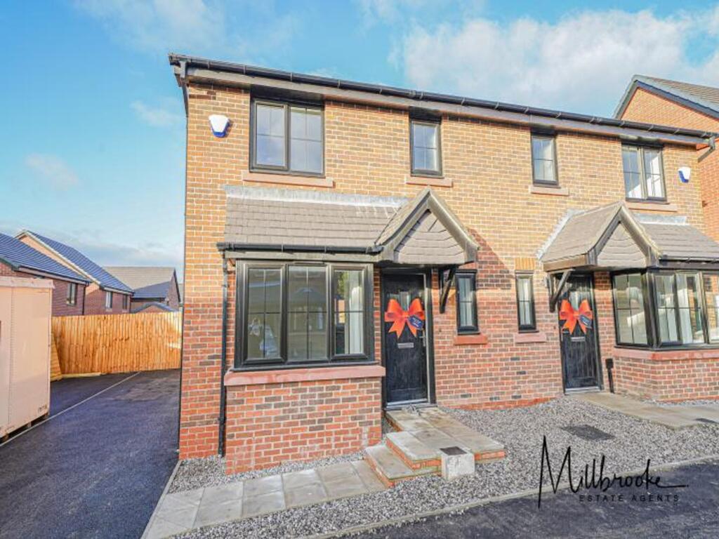 3 bed Semi Detached for rent in Worsley. From Millbrooke Estate Agents - Worsley 3 bed Semi Detached for rent in Worsley. From Millbrooke Estate Agents - Worsley