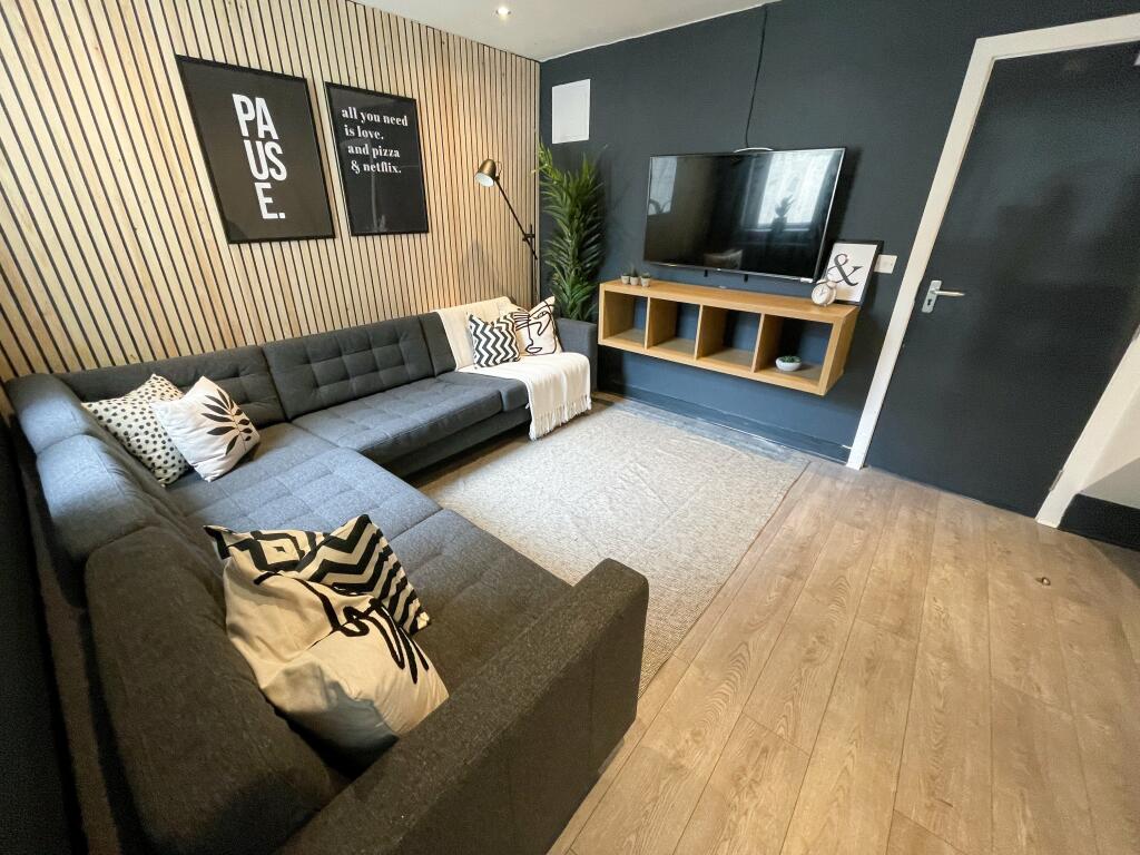 6 bed Mid Terraced House for rent in Liverpool. From Address Properties - Liverpool