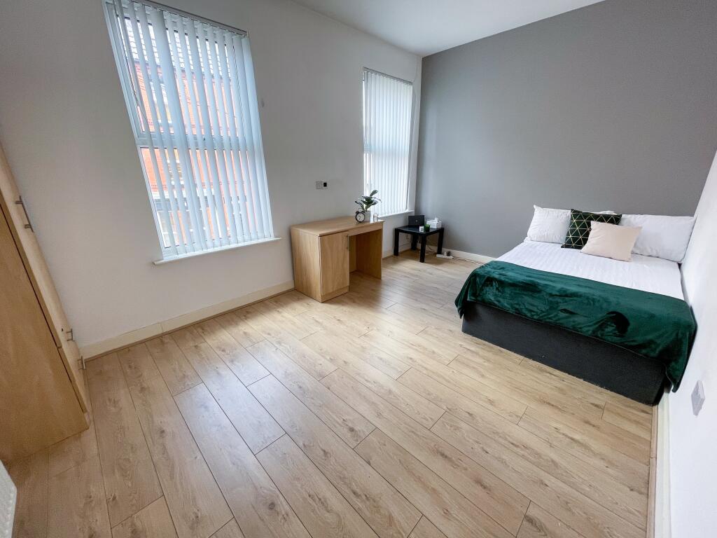 6 bed Mid Terraced House for rent in Liverpool. From Address Properties - Liverpool