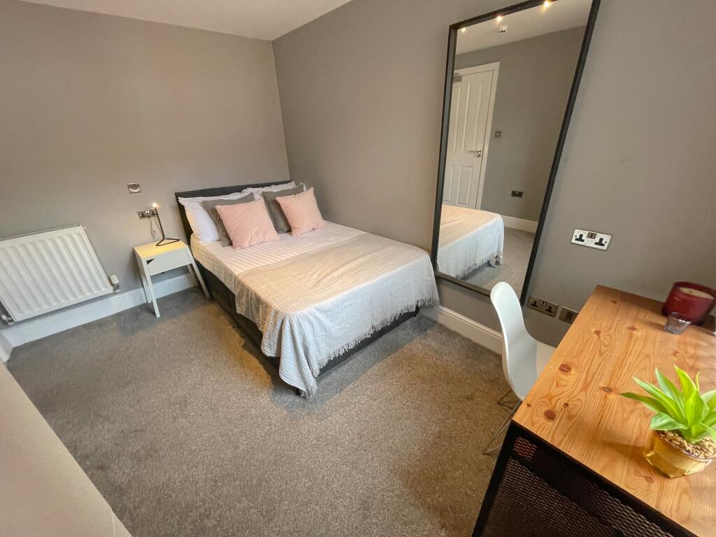 5 bed Mid Terraced House for rent in Liverpool. From Address Properties - Liverpool