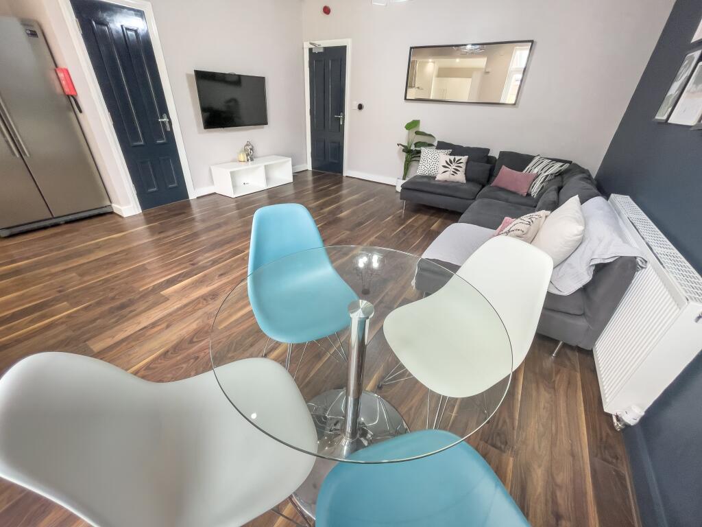 6 bed Mid Terraced House for rent in Liverpool. From Address Properties - Liverpool 6 bed Mid Terraced House for rent in Liverpool. From Address Properties - Liverpool