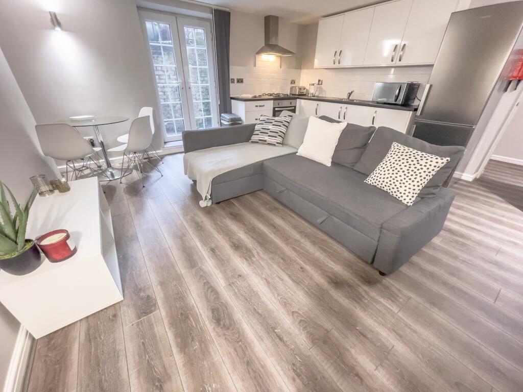 3 bed 1st Floor Flat for rent in Liverpool. From Address Properties - Liverpool 3 bed 1st Floor Flat for rent in Liverpool. From Address Properties - Liverpool