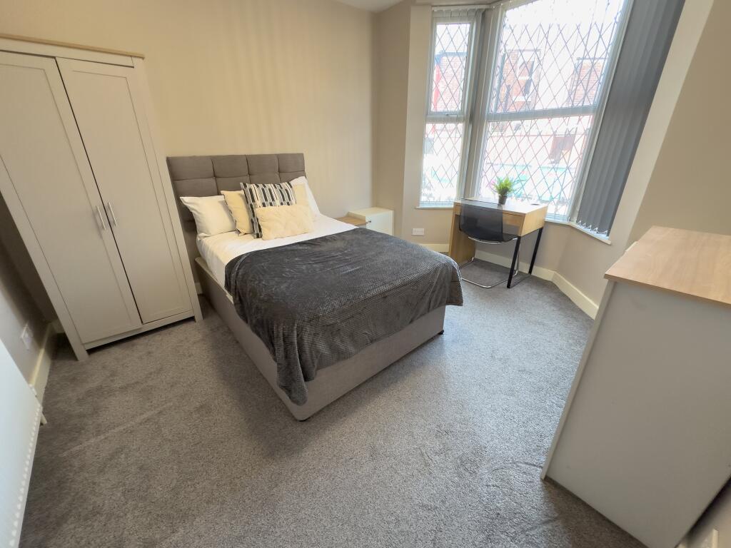6 bed Mid Terraced House for rent in Liverpool. From Address Properties - Liverpool