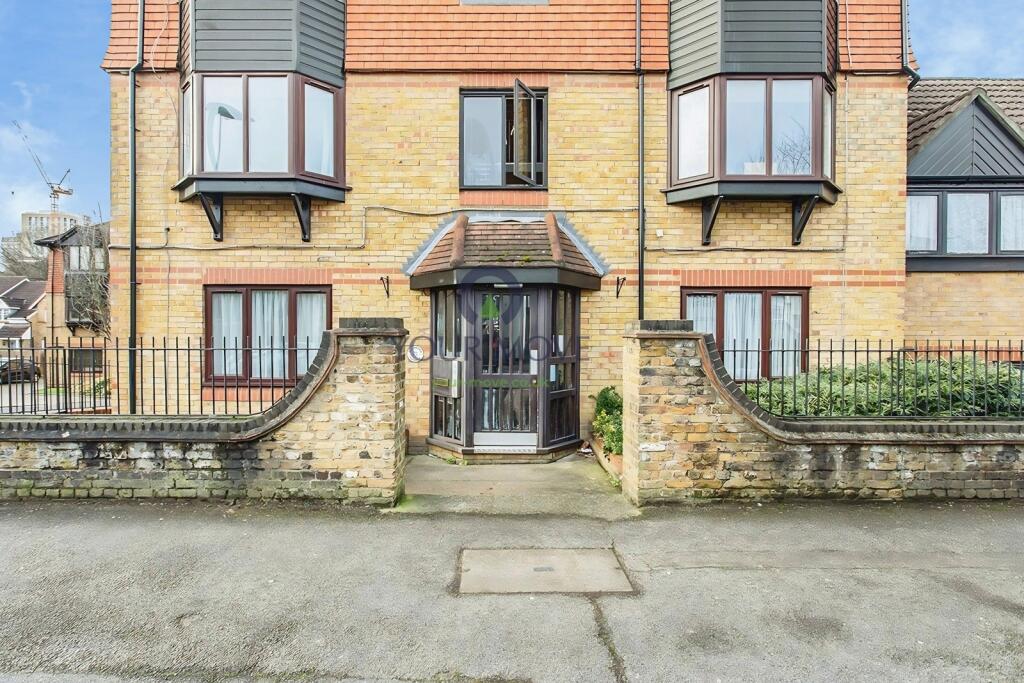 2 bed 1st Floor Flat for rent in Carshalton. From Your Move