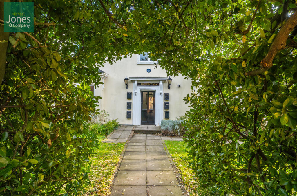 2 bed 1st Floor Flat for rent in Worthing. From Michael Jones & Company - New Homes 2 bed 1st Floor Flat for rent in Worthing. From Michael Jones & Company - New Homes