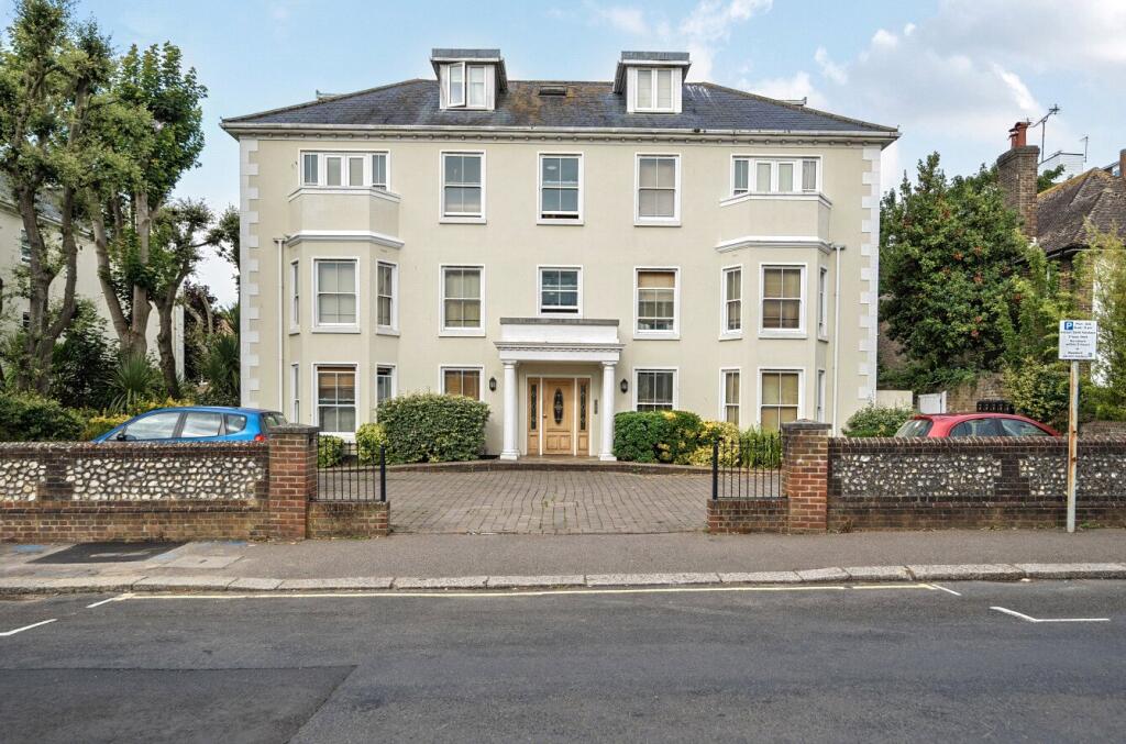 2 bed 1st Floor Flat for rent in Worthing. From Michael Jones & Company - New Homes 2 bed 1st Floor Flat for rent in Worthing. From Michael Jones & Company - New Homes
